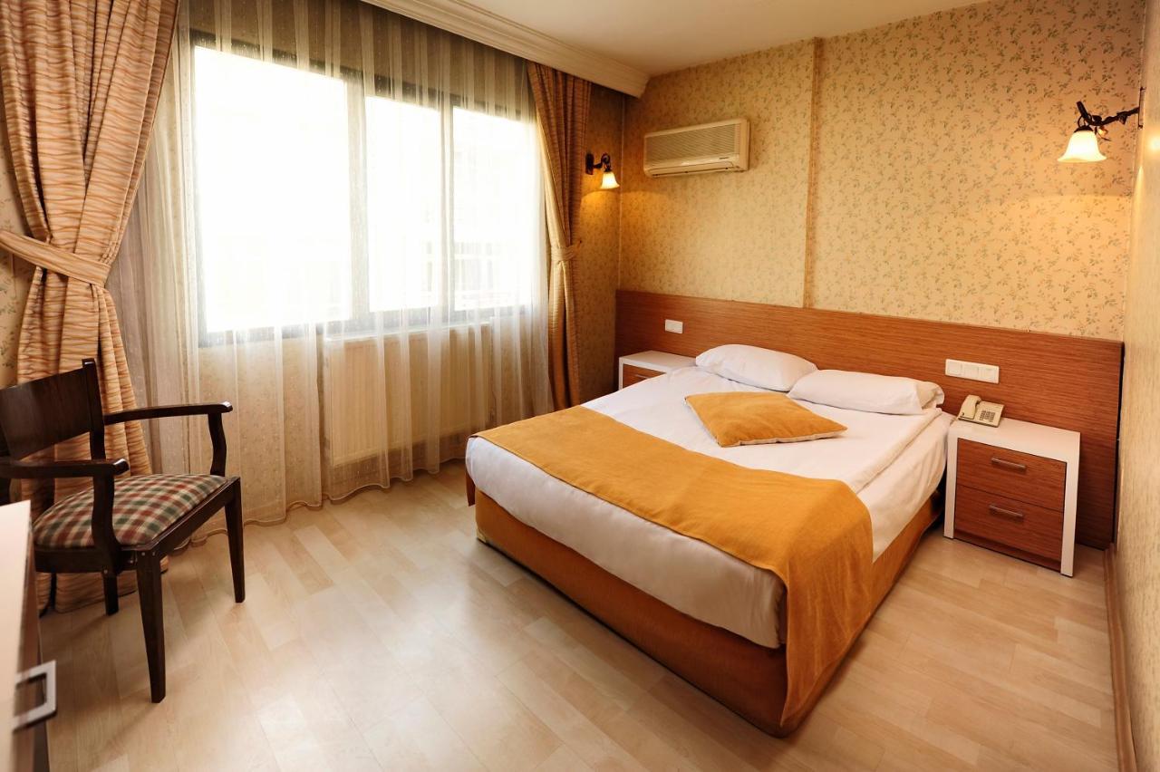 Uestuen Hotel Alsancak Smirne Esterno foto