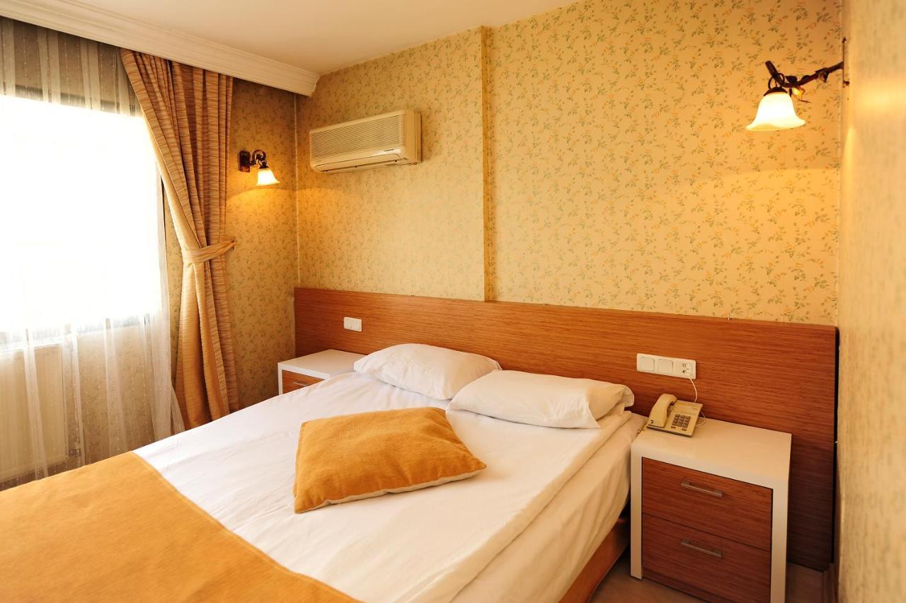 Uestuen Hotel Alsancak Smirne Esterno foto